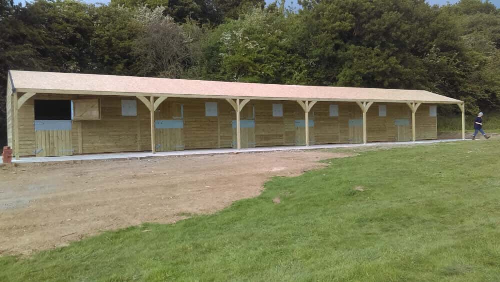 grand-national-stables-installed-by-national (1)