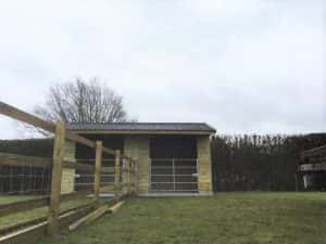 12x18-Mobile-Field-Shelter-with-Glavanised-Gates-(1)