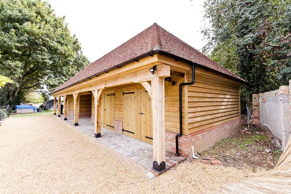 Case Study 1 - Badlesmere Kent - 5 Bay Carriage barn with attic space in the roof (5)