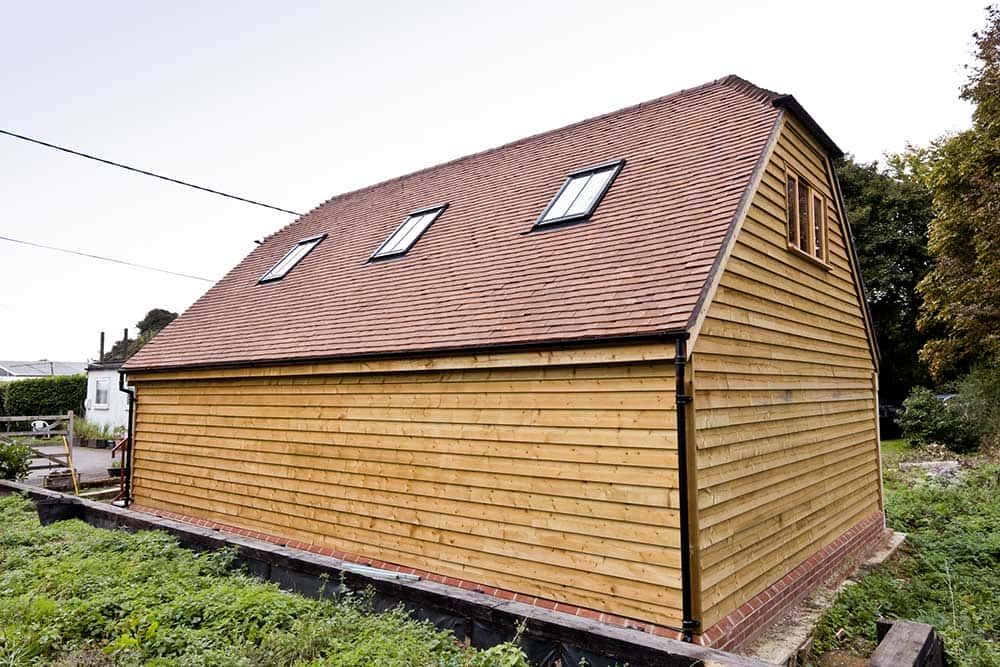 Case-Study-2---Badlesmere-Kent---3-bay-garage-with-attic-space-upstairs-(11)